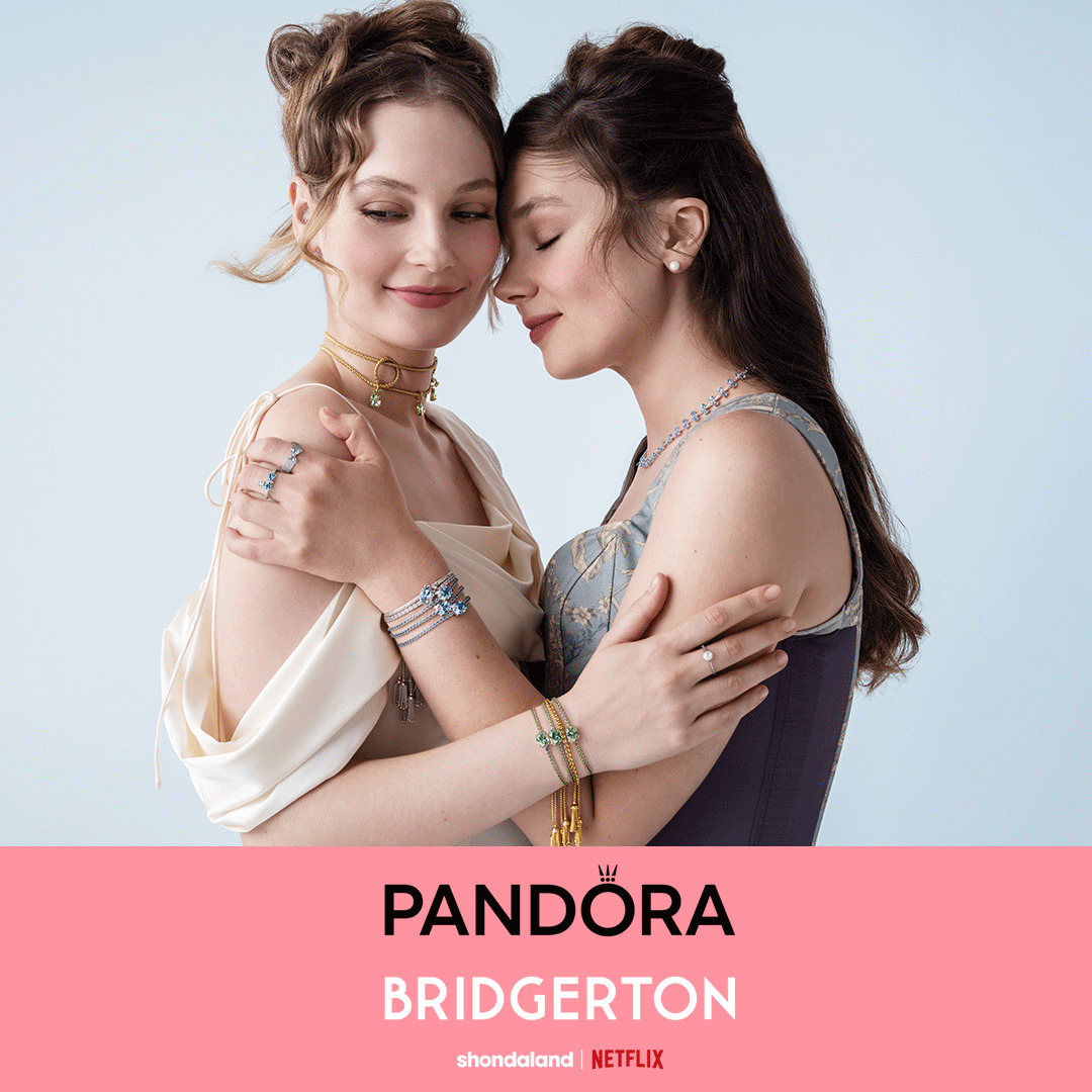 🎀 Почни власний сяючий сезон із прикрасами Pandora та Bridgerton